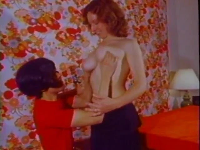 Laura Lazare, Misty Regan, Don Fernando in vintage porn site